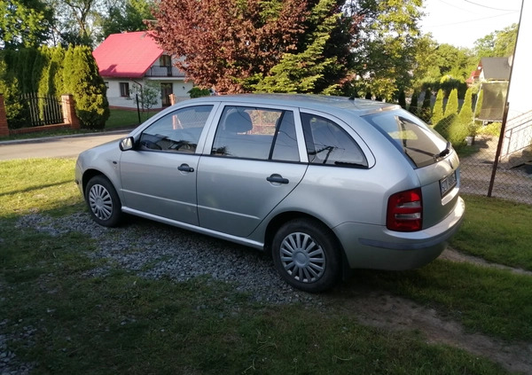 Skoda Fabia cena 3500 przebieg: 222000, rok produkcji 2003 z Jasło małe 22